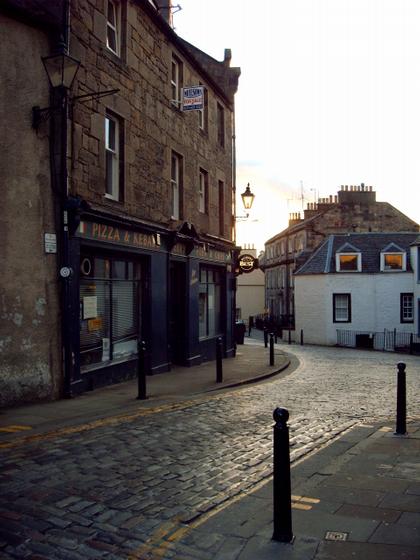 Edinburgh Road looking on High Street